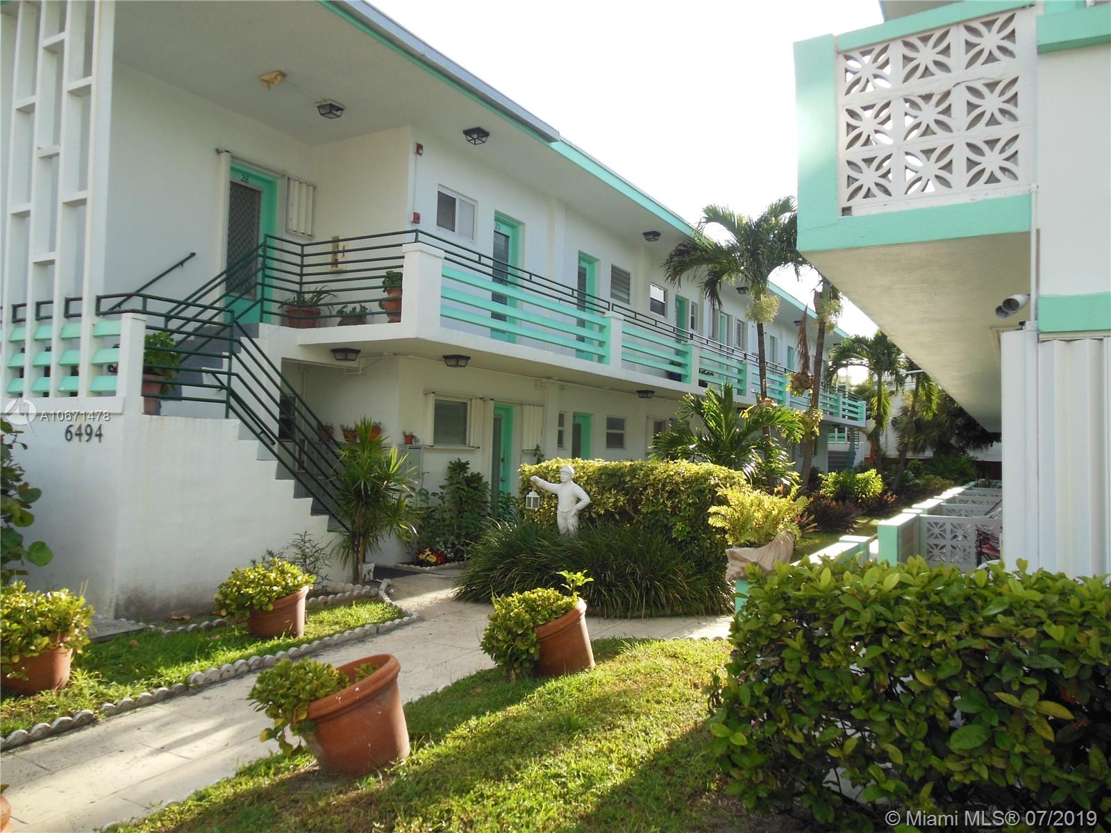 Miami Beach, FL 33141,6494 Collins Ave #34