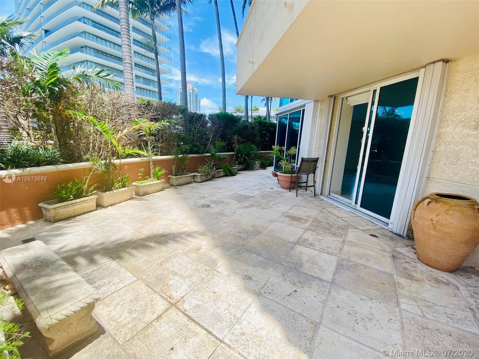 Miami Beach, FL 33139,300 S Pointe Dr #303