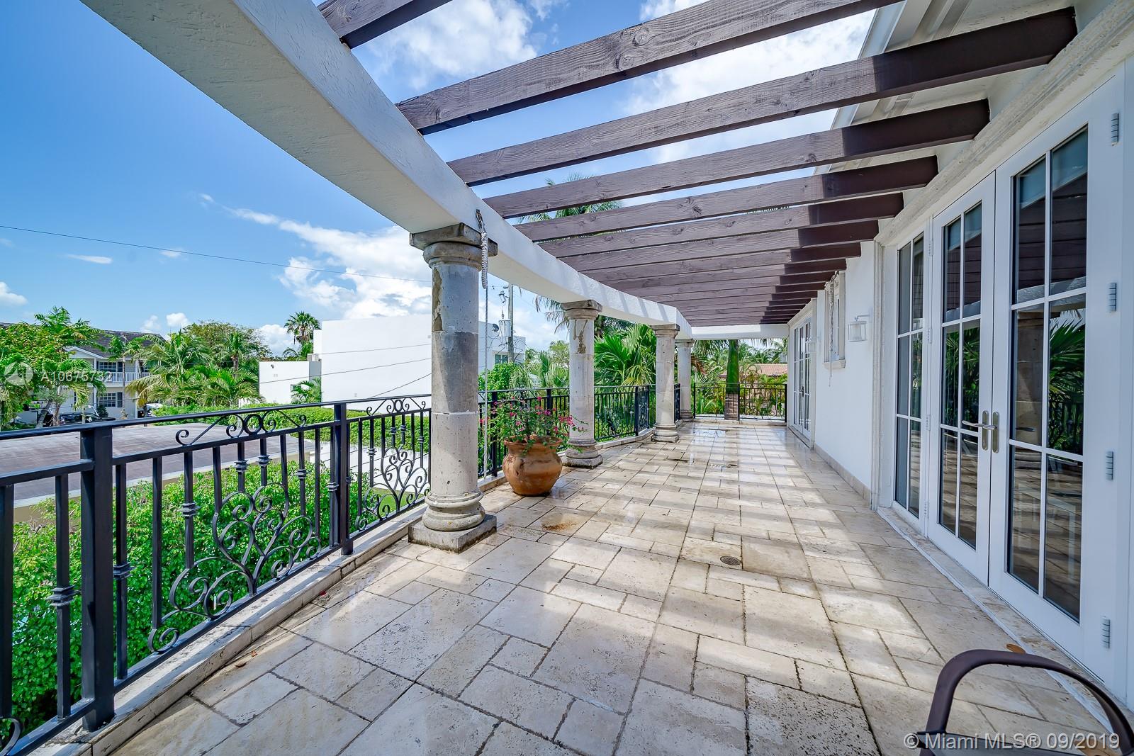 Key Biscayne, FL 33149,350 Redwood Ln