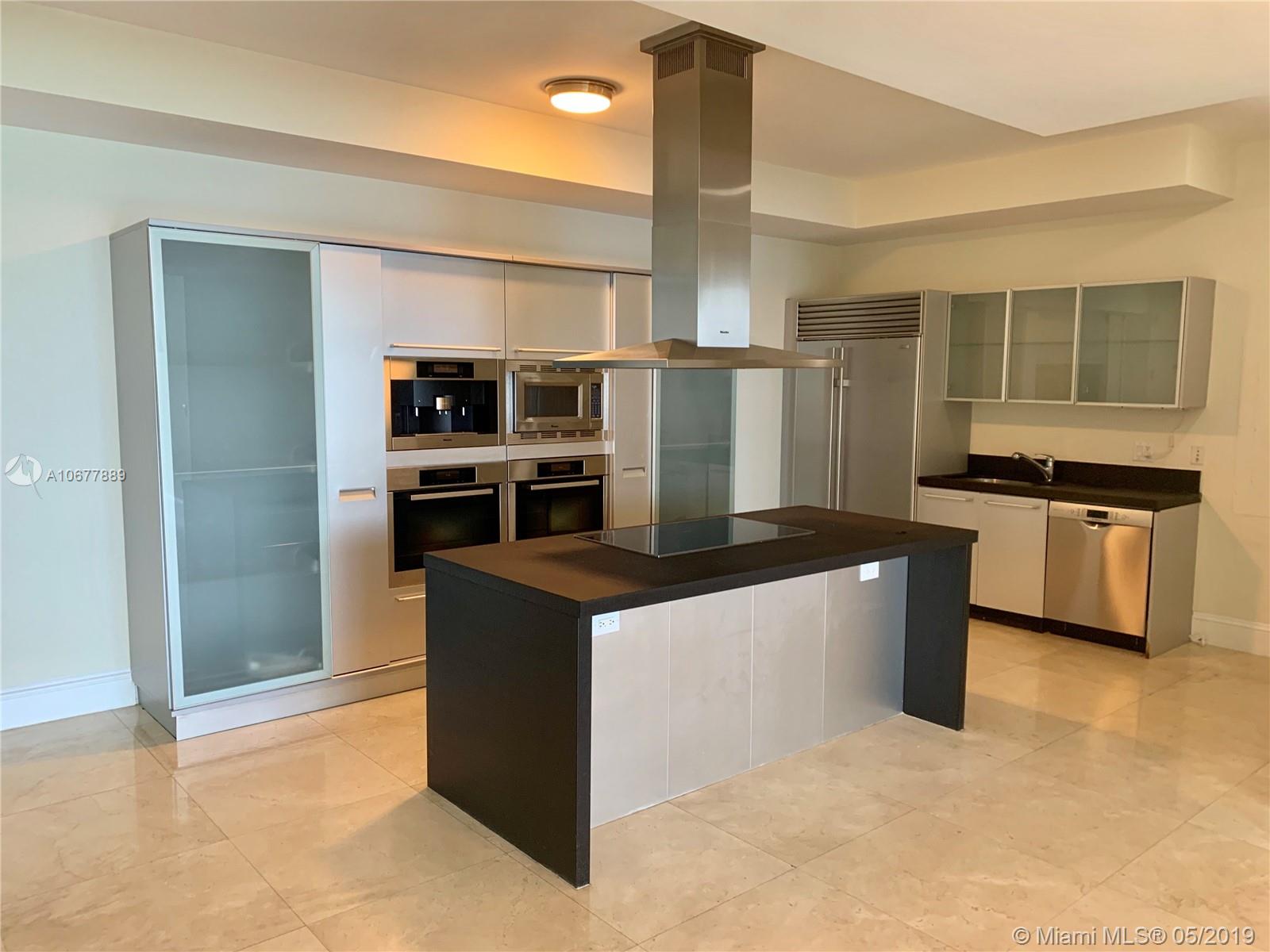 Sunny Isles Beach, FL 33160,18201 Collins Ave #4004