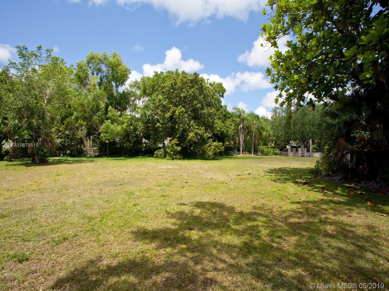 Pinecrest, FL 33156,6250 SW 98th St