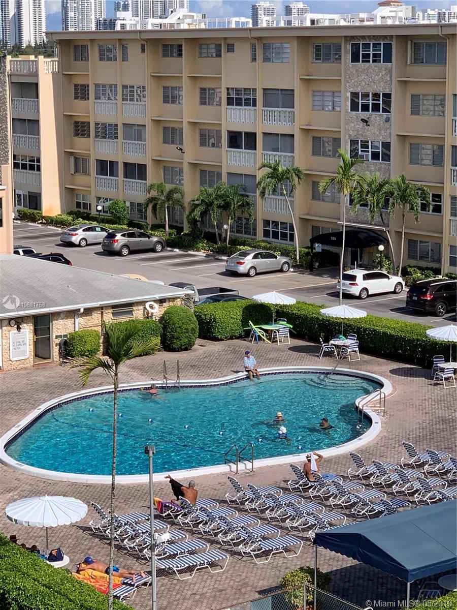 Hallandale Beach, FL 33009,329 SE 3rd St #402S