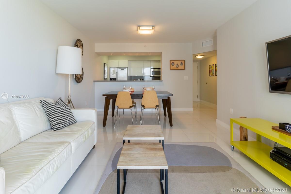 Sunny Isles Beach, FL 33160,17275 Collins Ave #1012