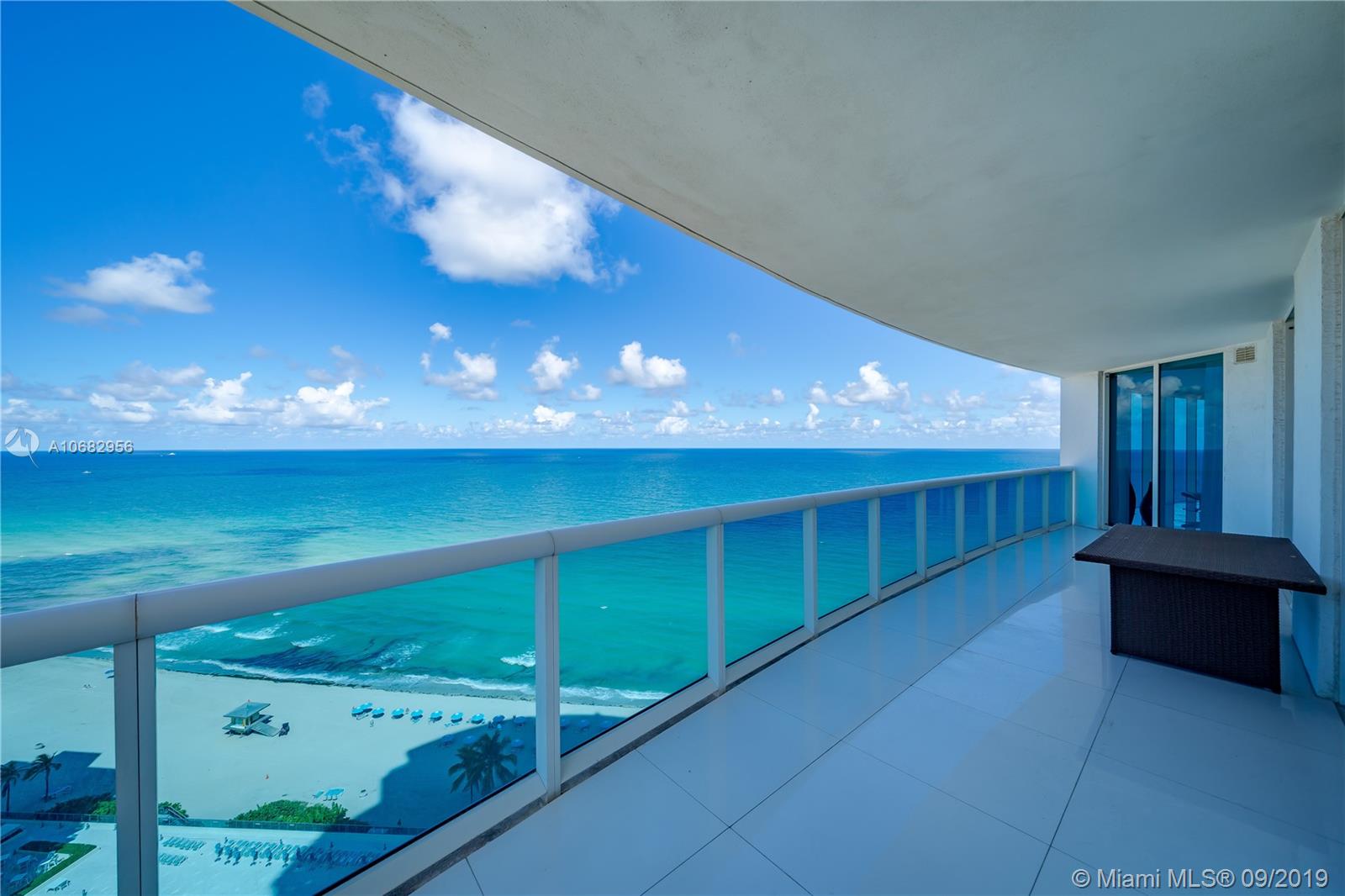 Hollywood, FL 33024,2711 S OCEAN DR #1902