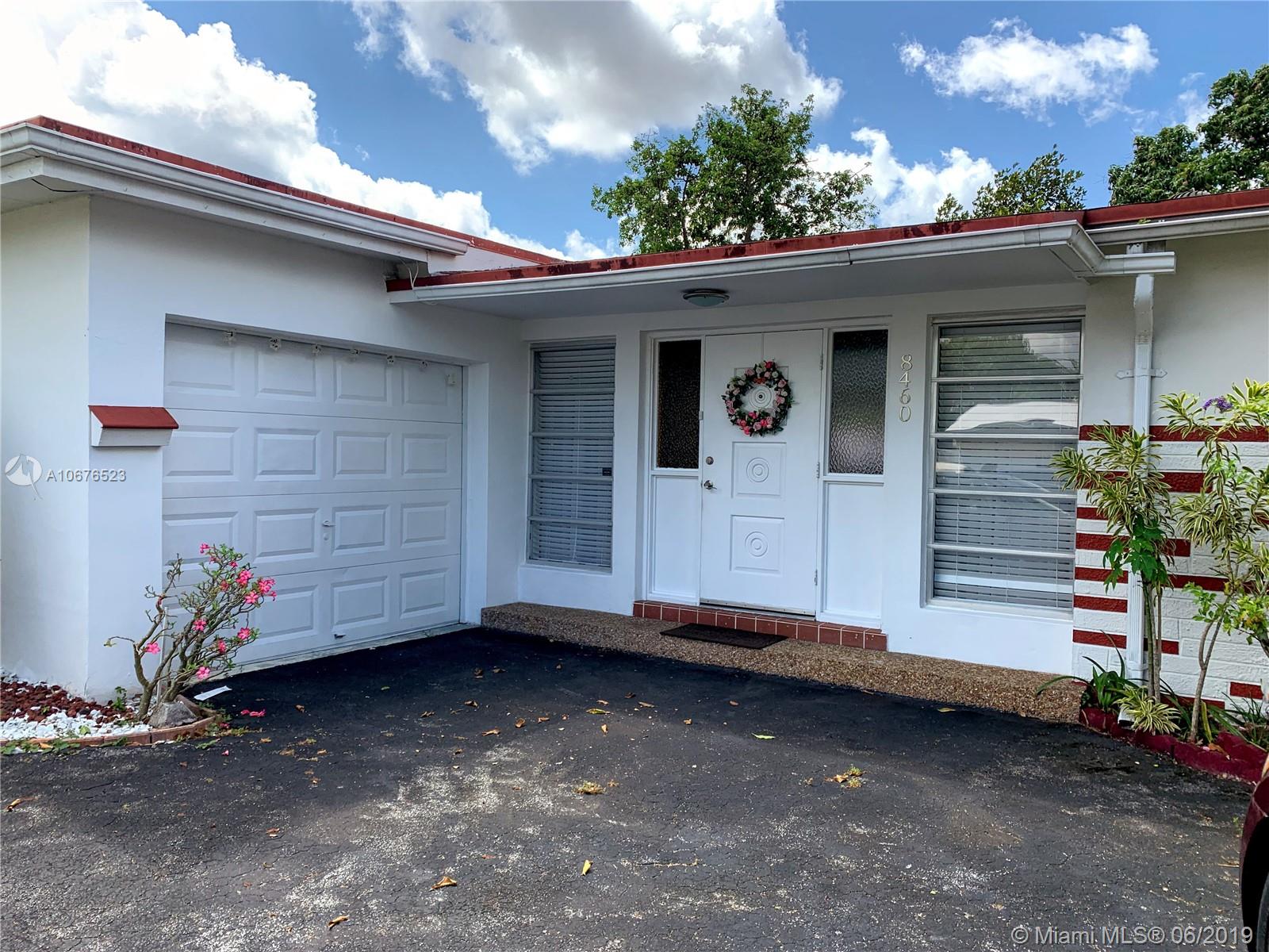 8460 NW 21st St, Sunrise, FL 33322