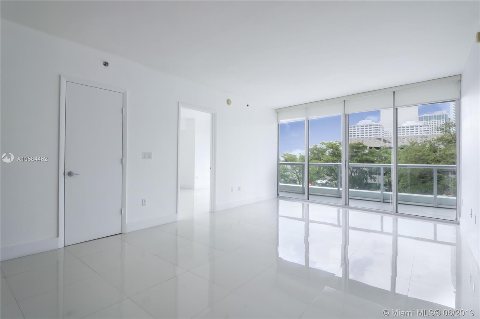 Miami, FL 33131,495 Brickell Ave #403