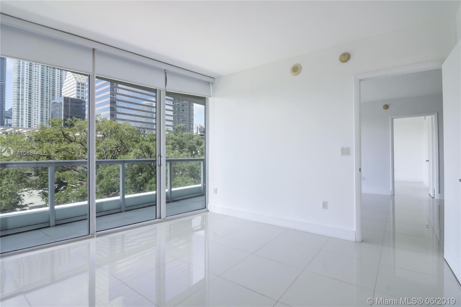 Miami, FL 33131,495 Brickell Ave #403