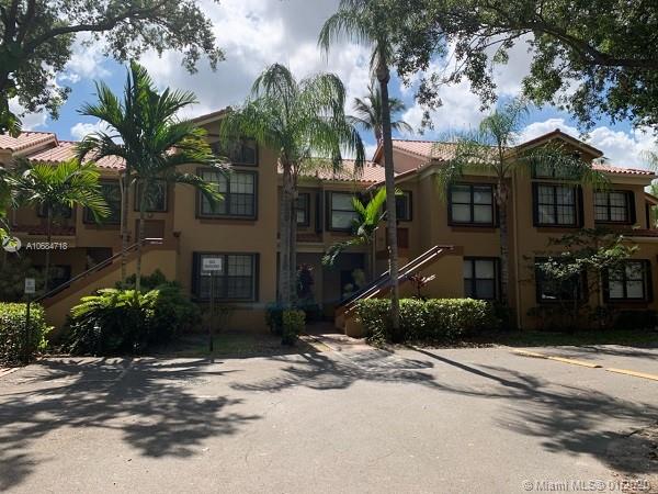 15569 N Miami Lakeway N #202, Miami Lakes, FL 33014