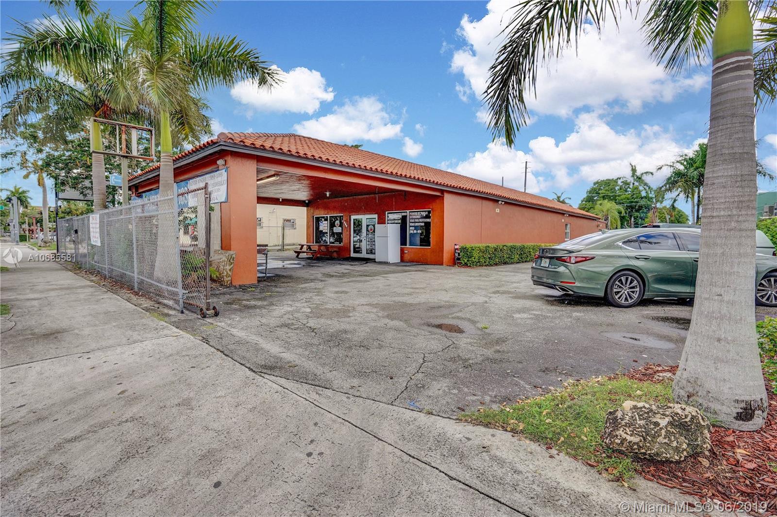 426 N Krome Ave, Homestead, FL 33030