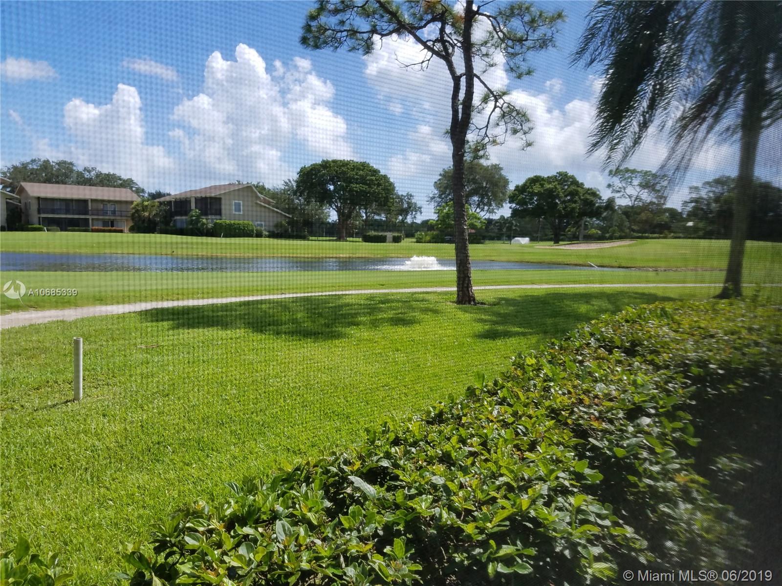 Tequesta, FL 33469,9269 SE Riverfront Ter #D