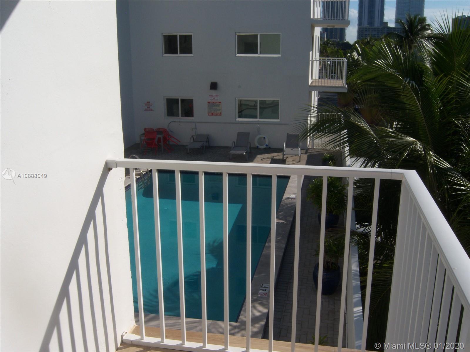 North Miami Beach, FL 33160,3755 NE 167th St #29