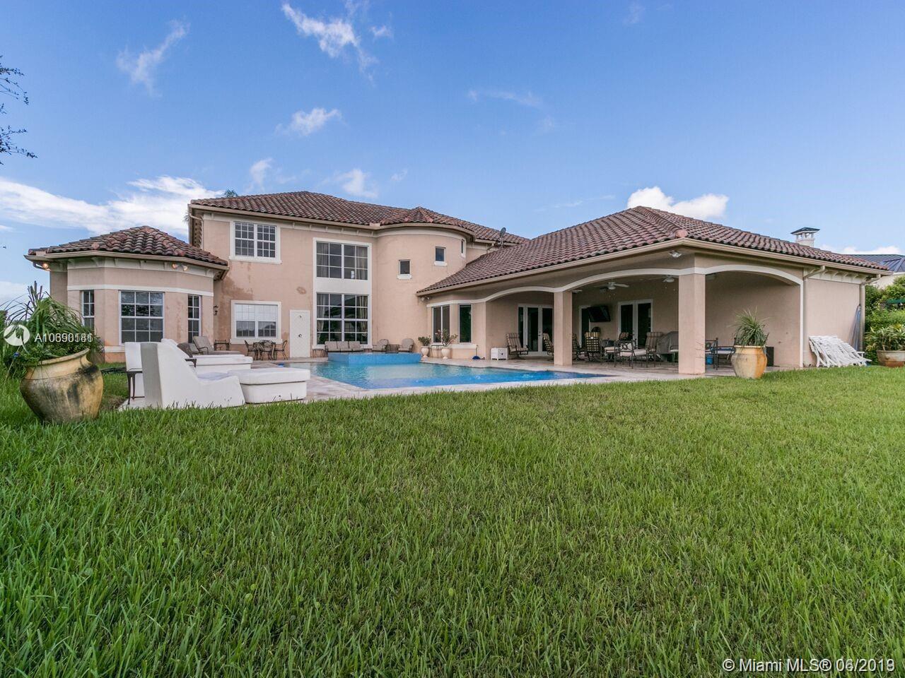 Davie, FL 33330,2810 W Jockey Cir W