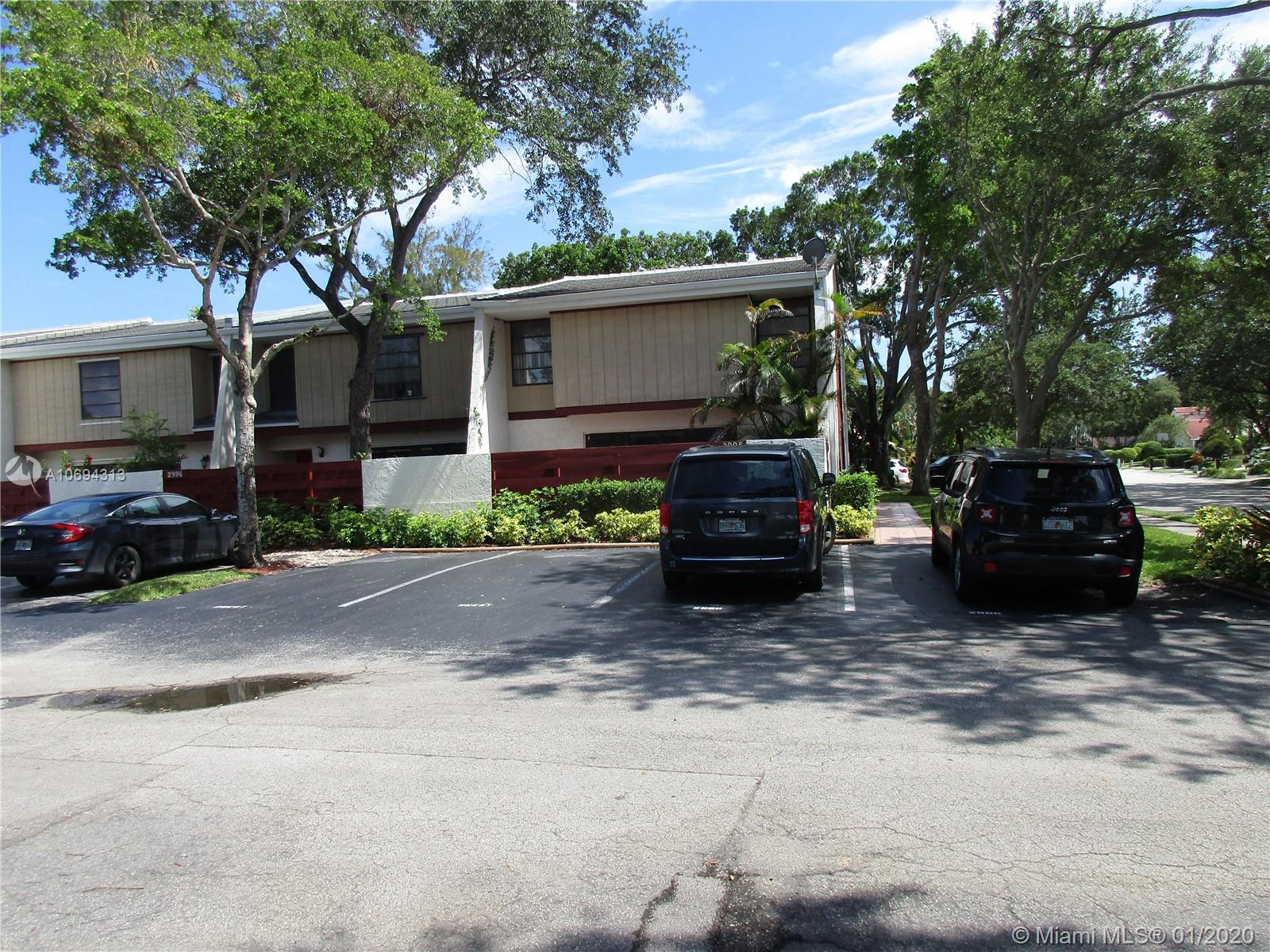 Hollywood, FL 33021,2998 Lakewood Lane #325