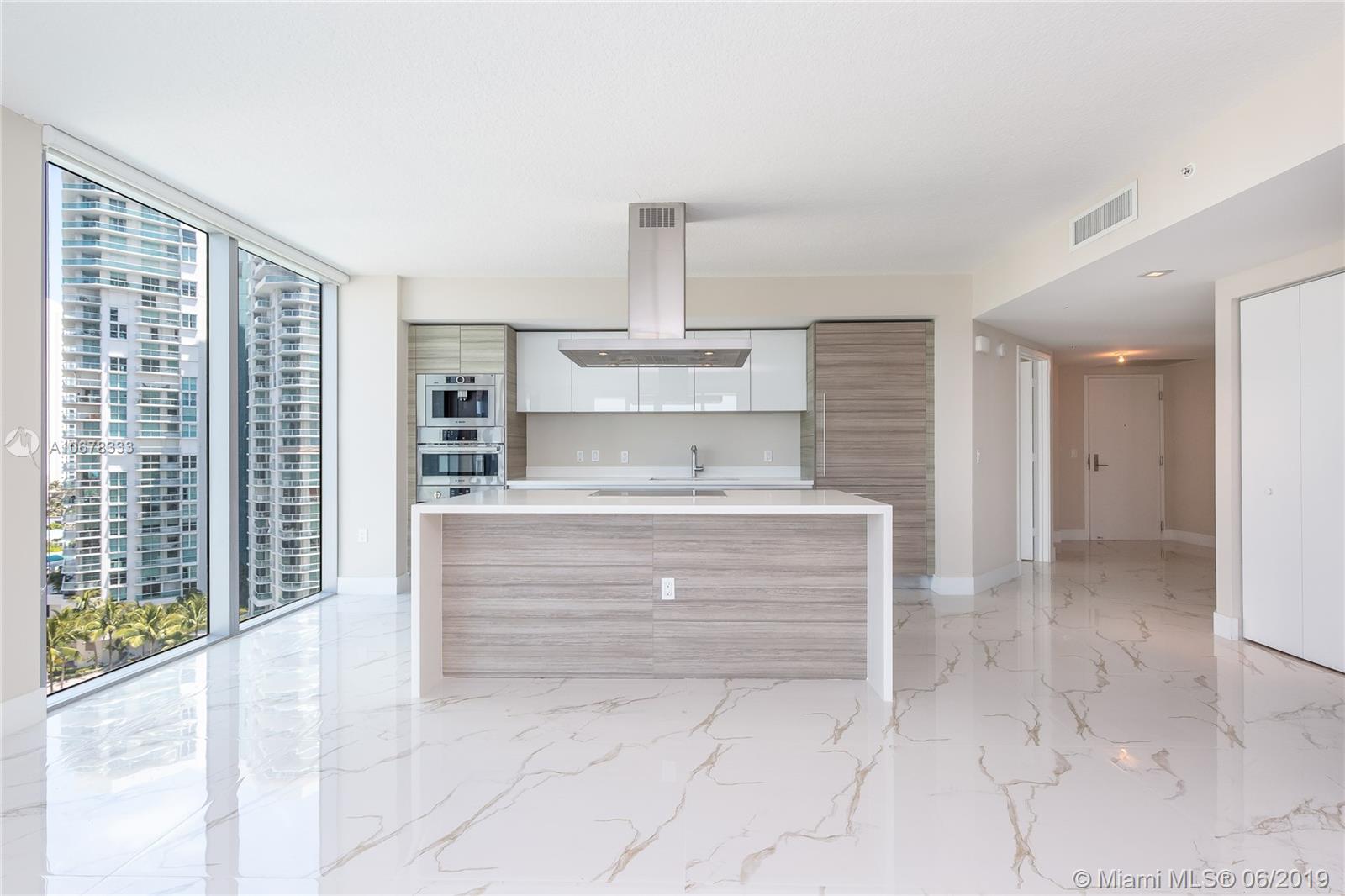 Sunny Isles Beach, FL 33160,330 Sunny Isles Beach #5-1107