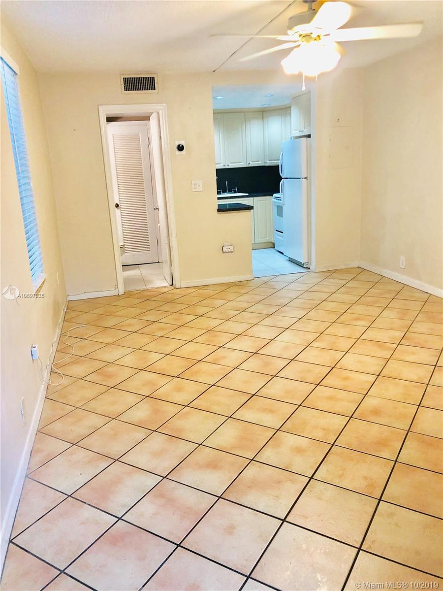 Miami, FL 33133,3025 Mary St #7