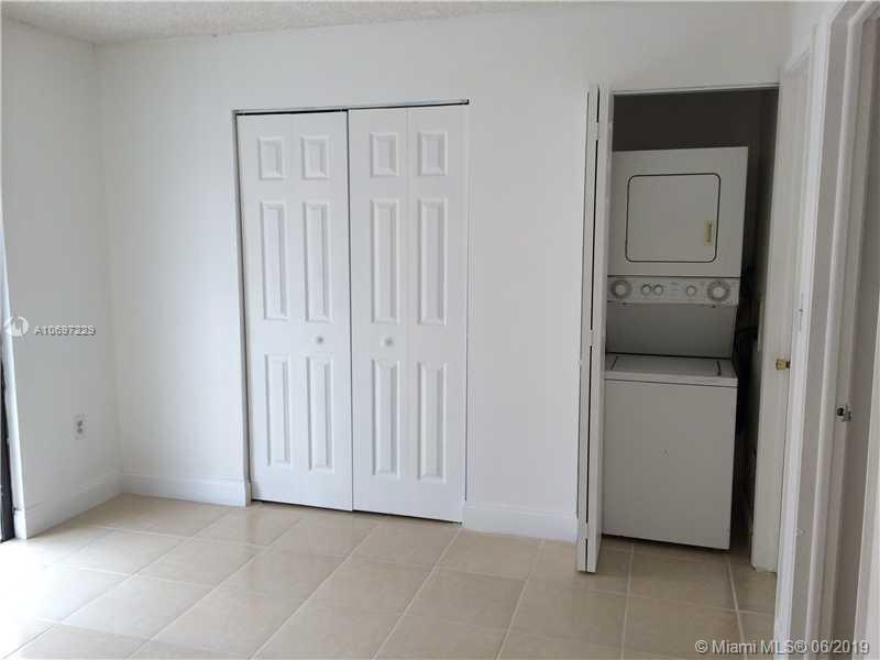 Hialeah, FL 33016,2158 W 60th St #13201