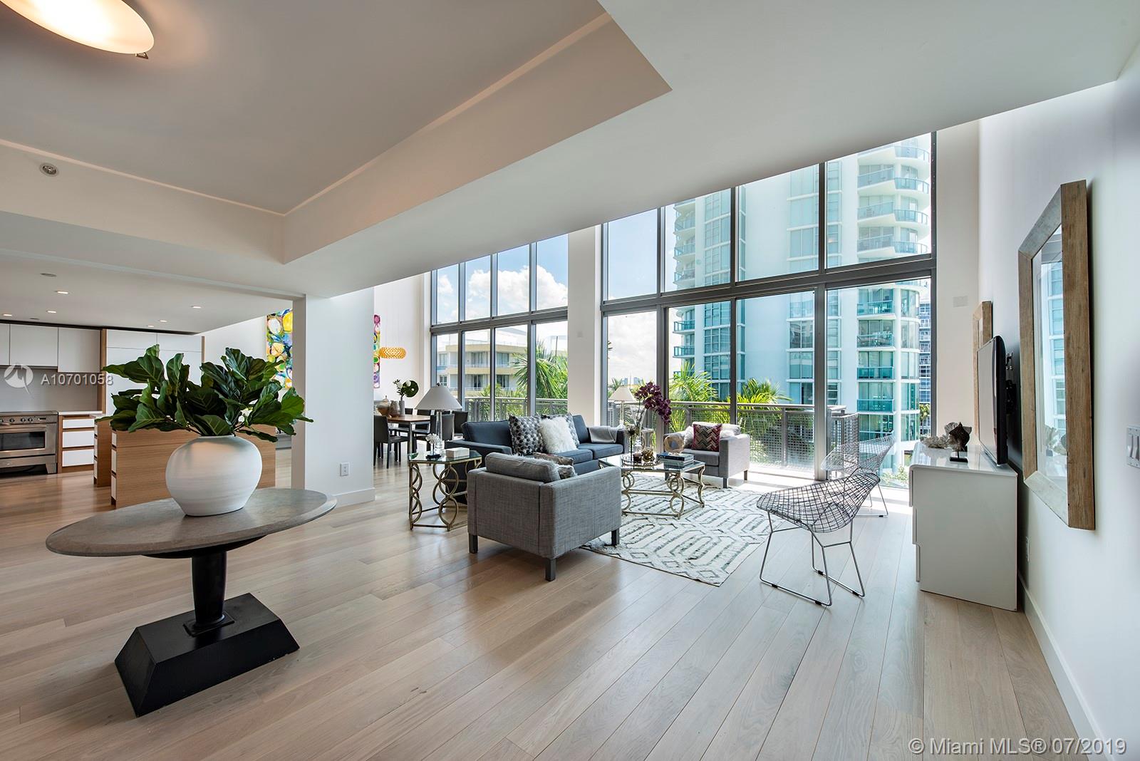 Miami Beach, FL 33140,6000 Collins Ave #514