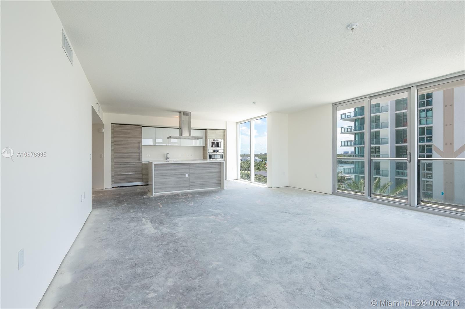 Sunny Isles Beach, FL 33160,300 Sunny Isles Blvd #4-807