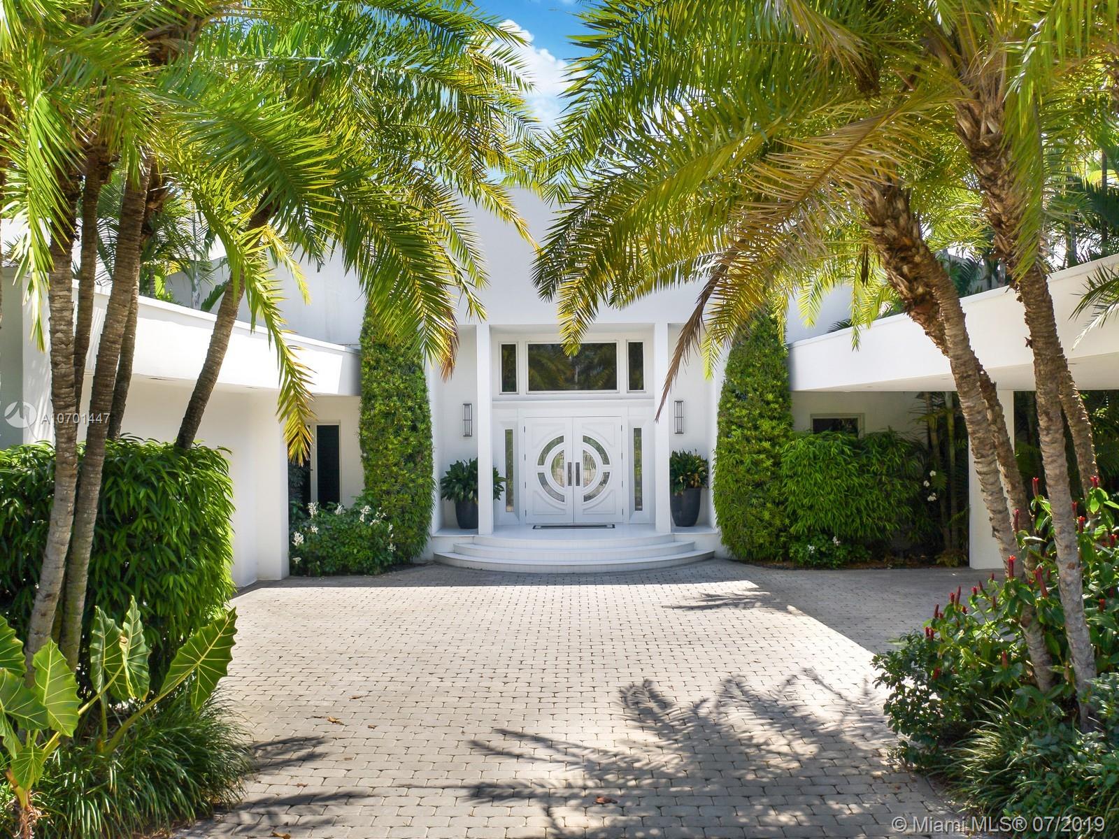 730 Harbor Dr, Key Biscayne, FL 33149