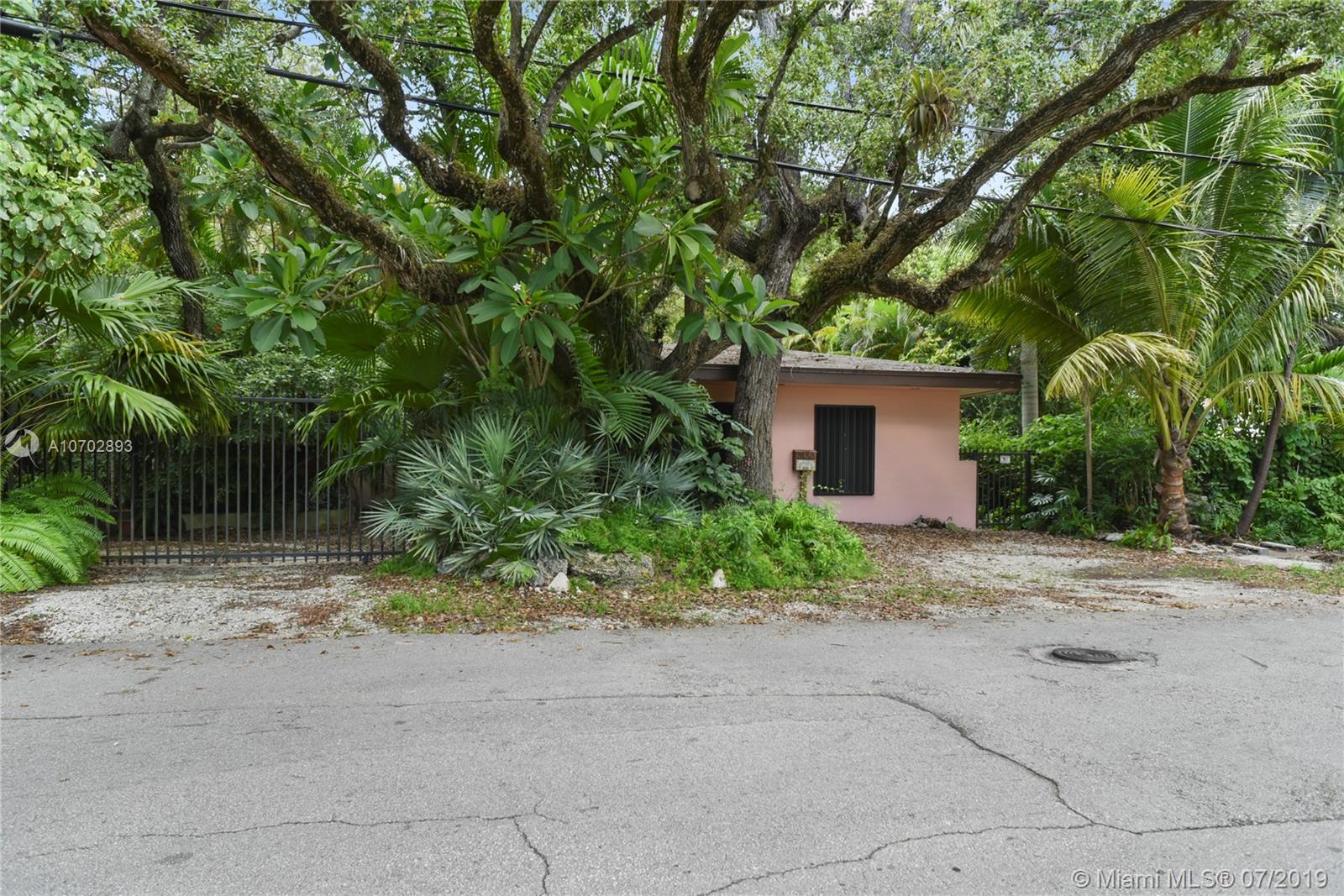 3130 Emathla St, Coconut Grove, FL 33133