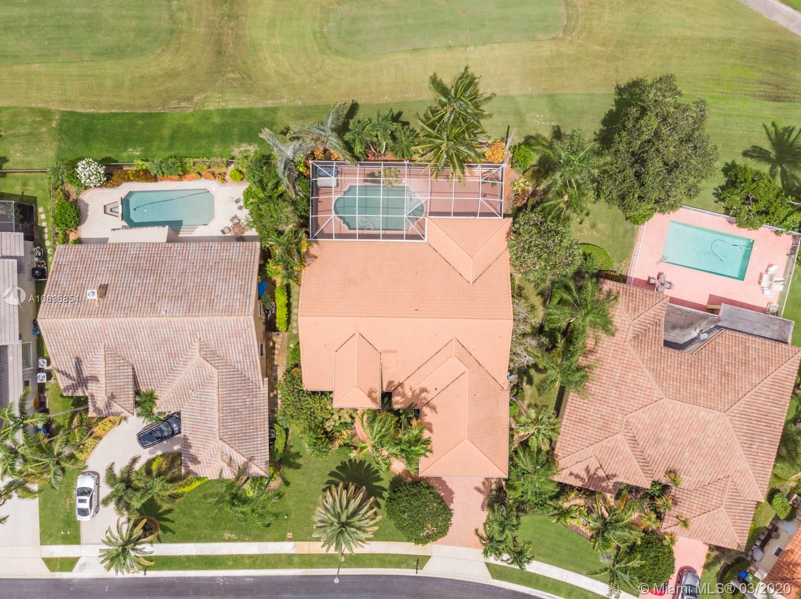 Pembroke Pines, FL 33027,560 W Cypress Pointe Dr