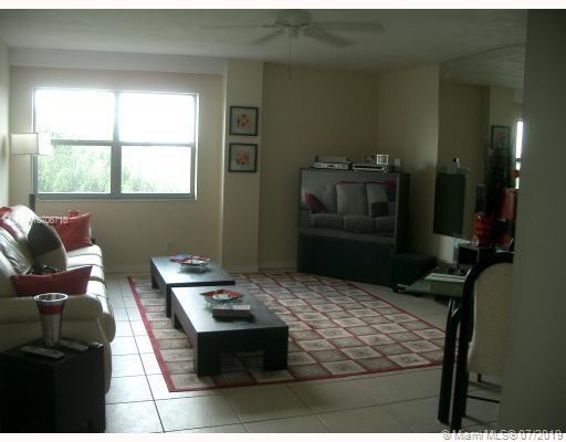 Fort Lauderdale, FL 33305,1881 Middle River Dr #504