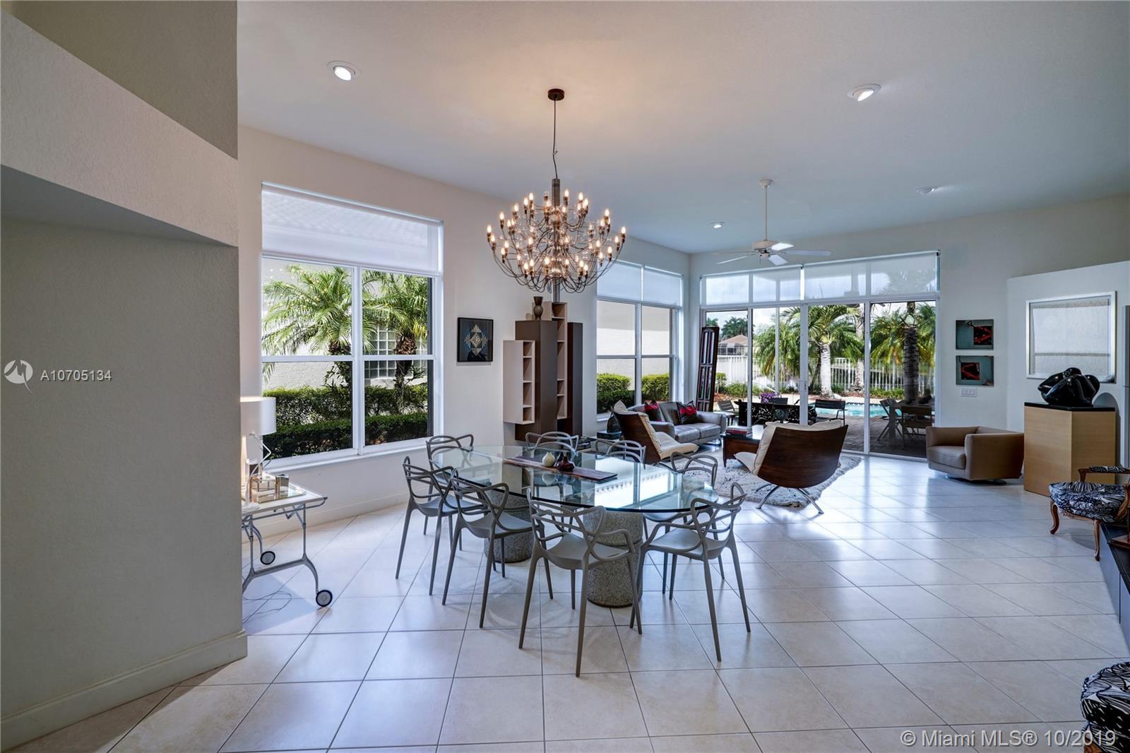 Weston, FL 33327,2561 Bay Pointe Dr