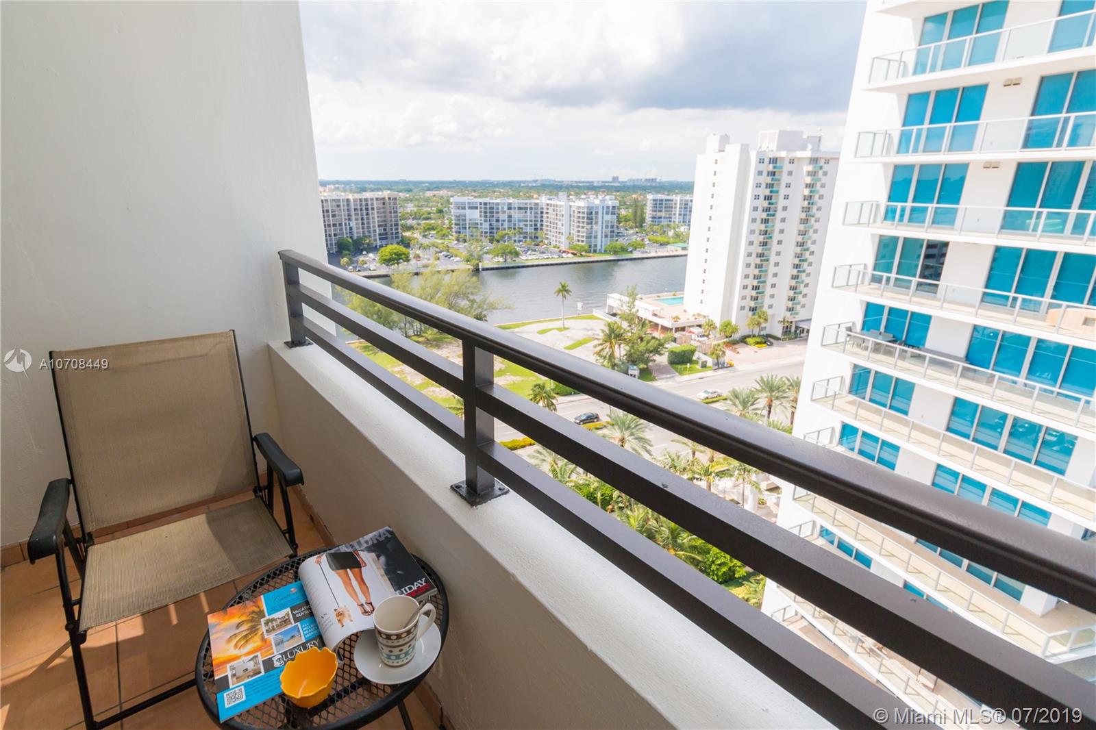 Hollywood, FL 33019,3505 S Ocean Dr #1505