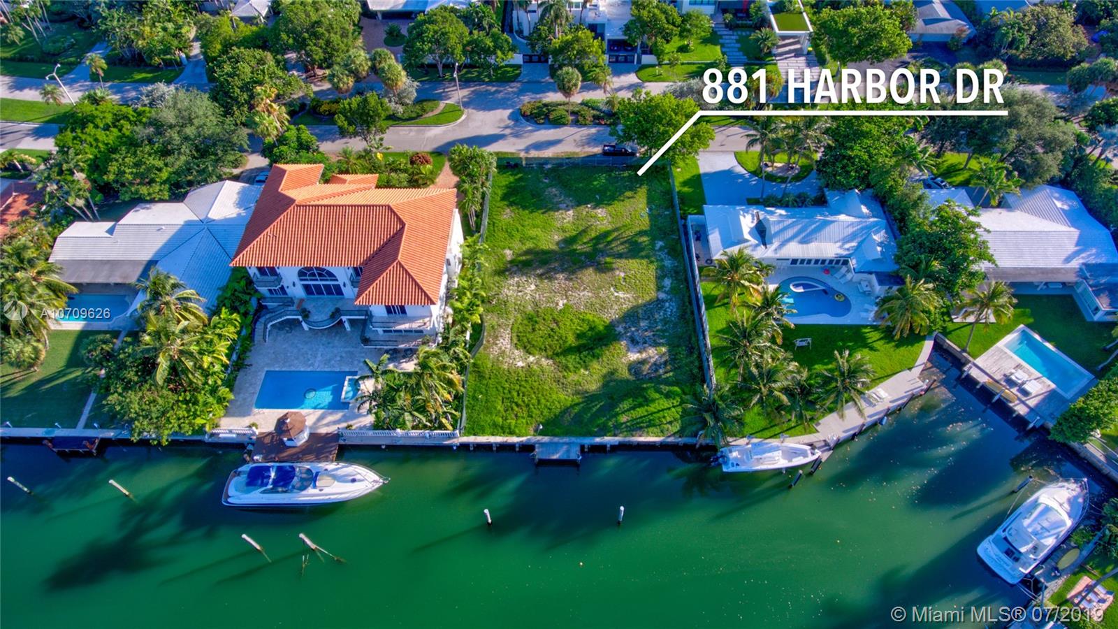 Key Biscayne, FL 33149,881 Harbor Dr