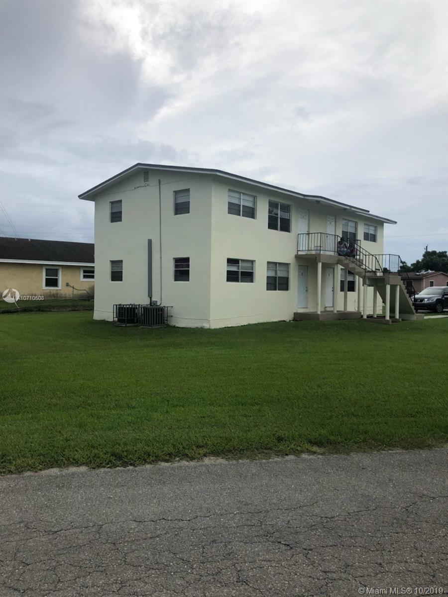 124 NW 12th Dr,  Belle Glade,  FL 33430