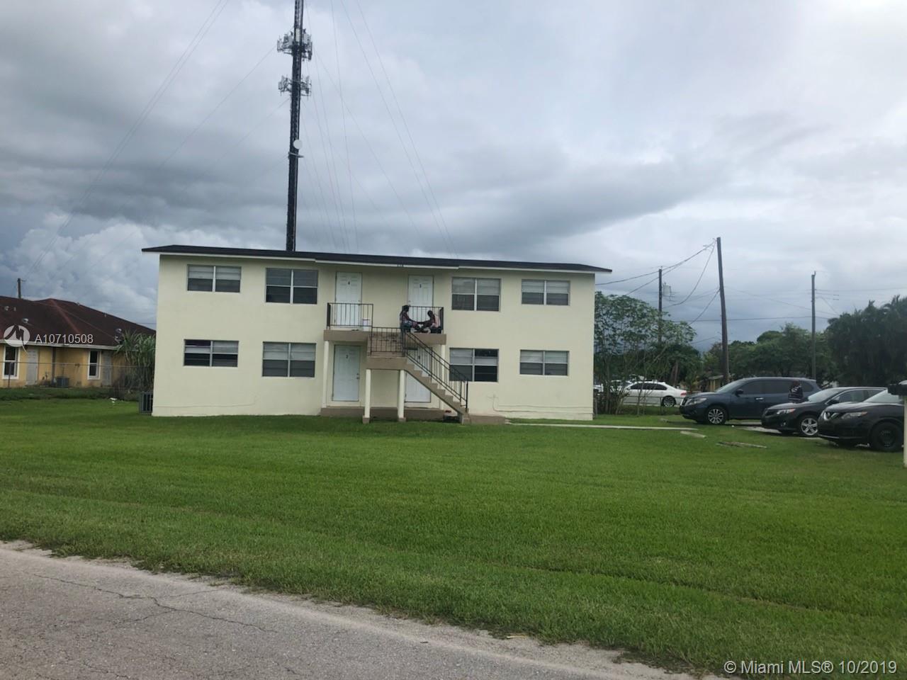 Belle Glade, FL 33430,124 NW 12th Dr