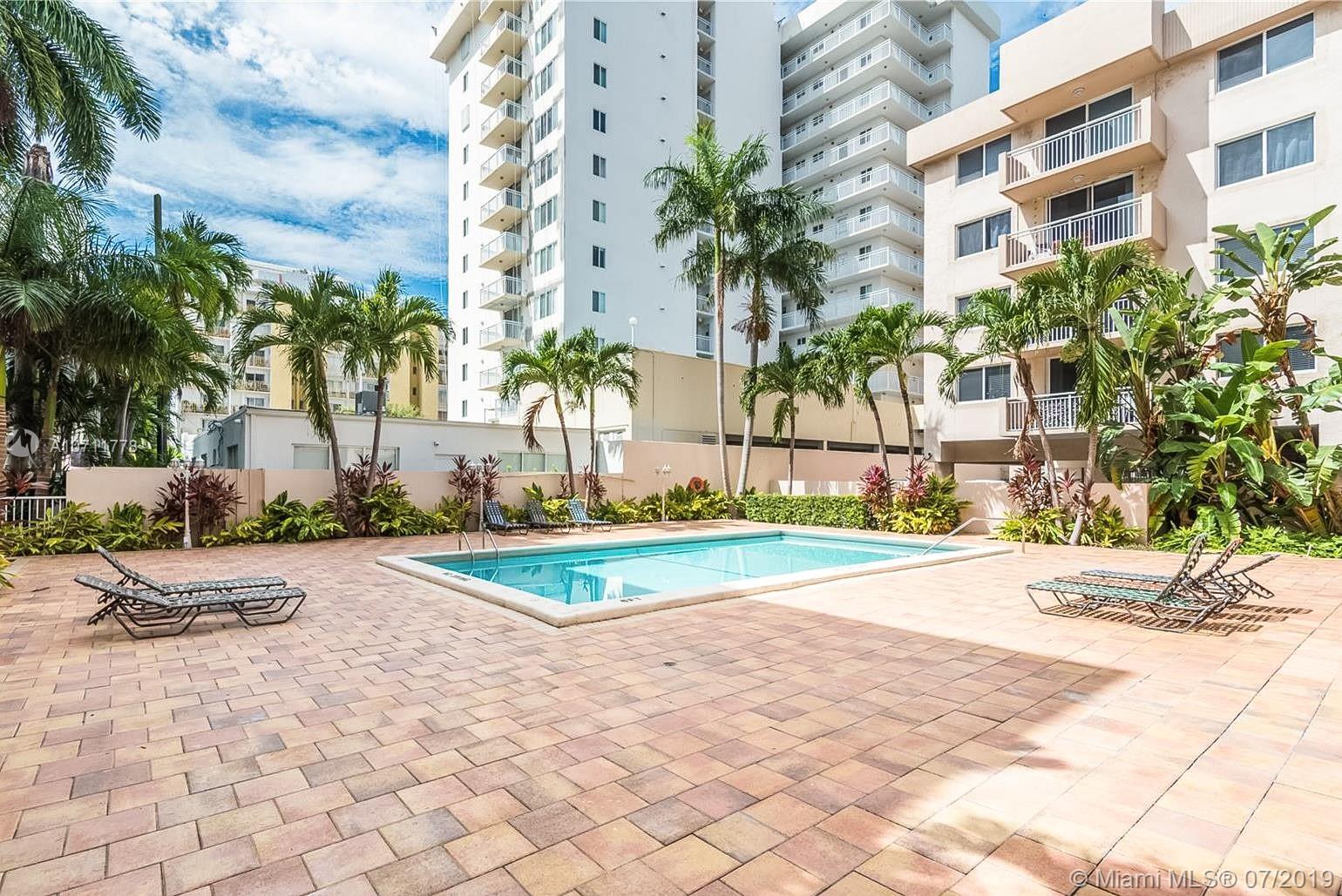 Miami Beach, FL 33139,1666 West Ave #204