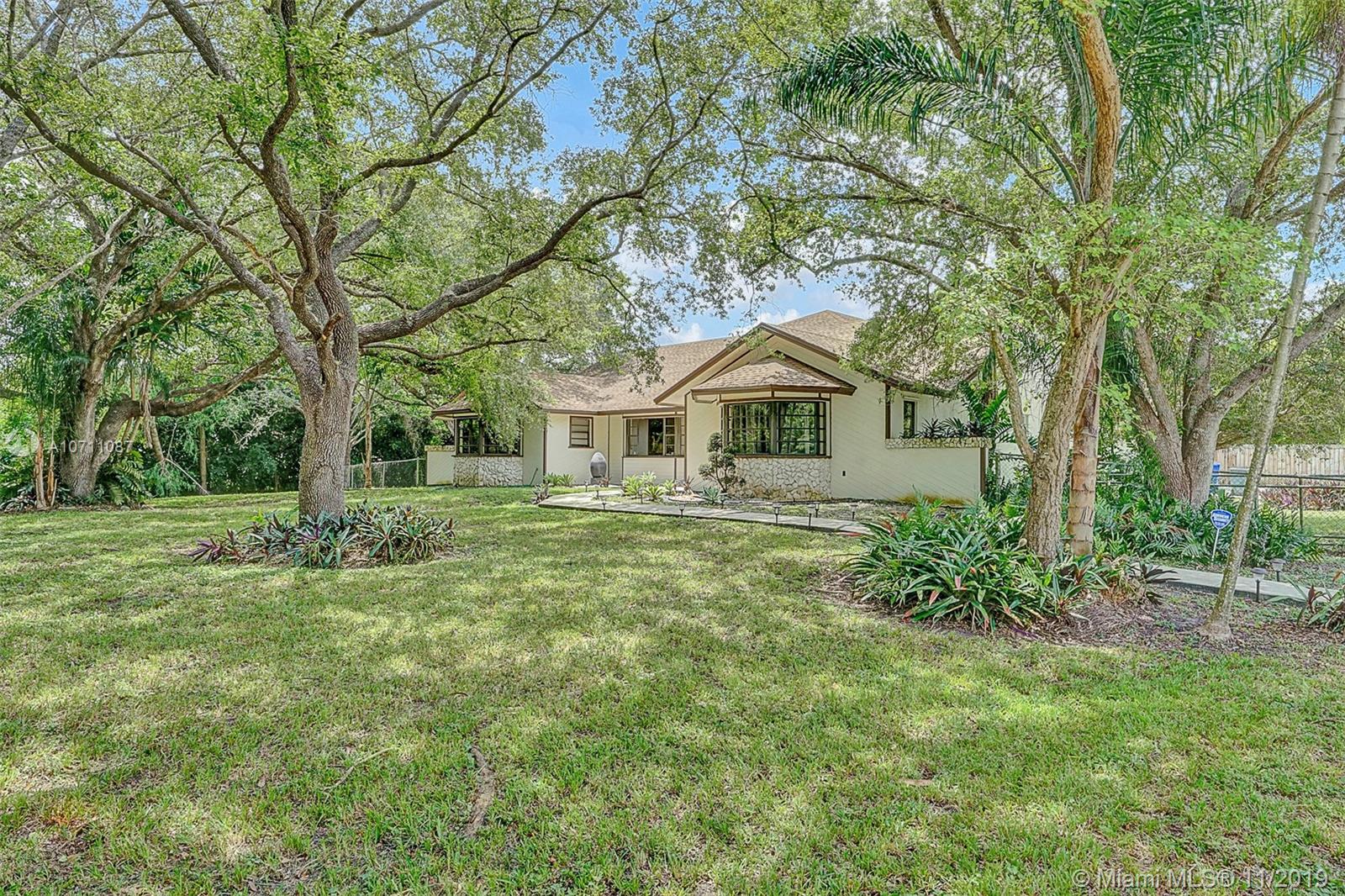 Southwest Ranches, FL 33331,18180 SW 66 Street