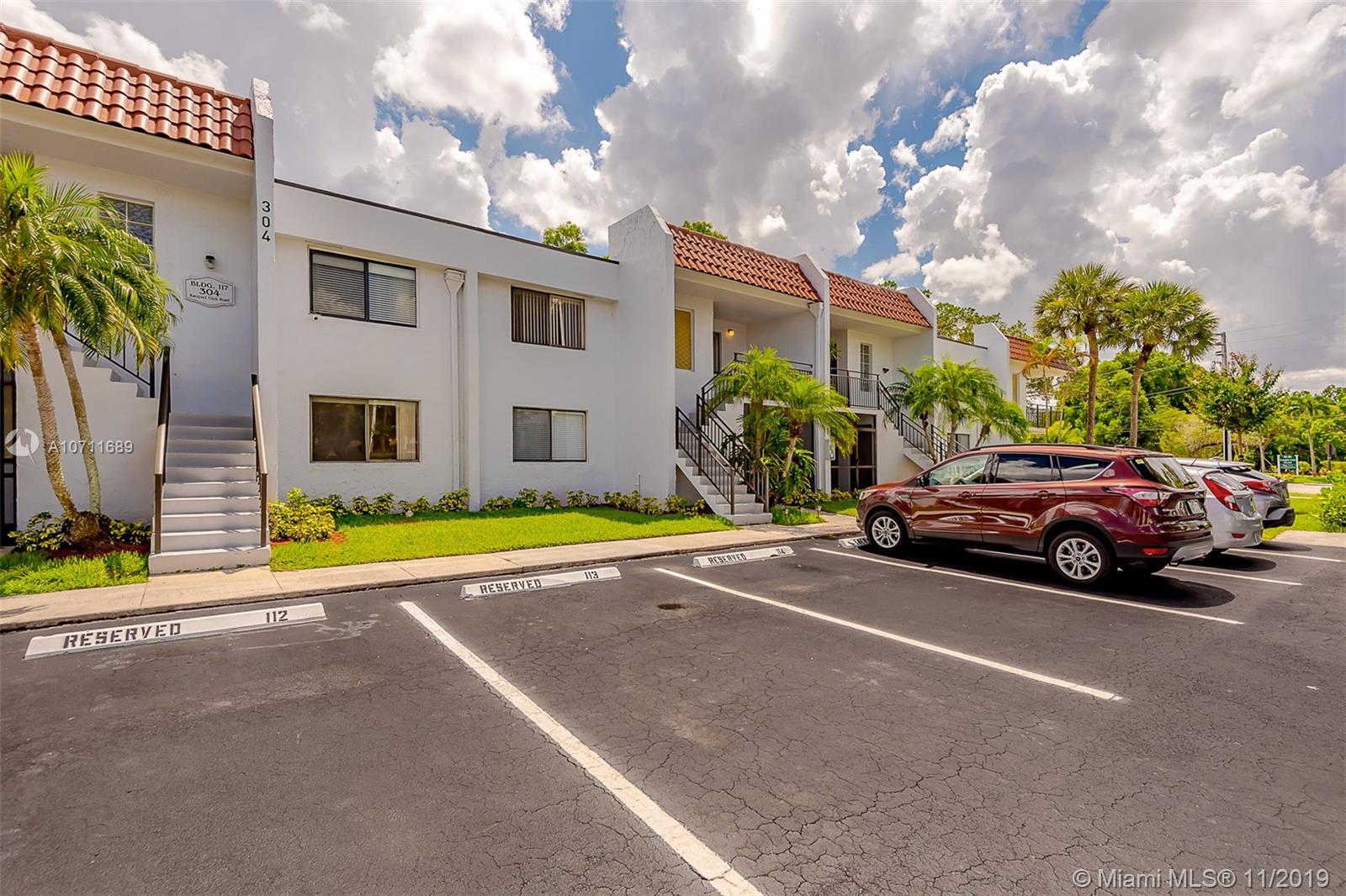 304 Racquet Club Rd #204, Weston, FL 33326