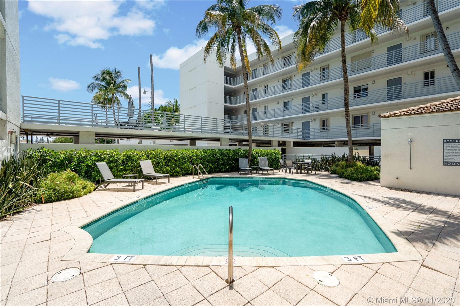 Miami Beach, FL 33139,1401 Bay Rd #208