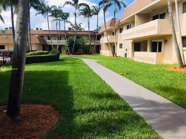 Palmetto Bay, FL 33176,14500 SW 88th Ave #105