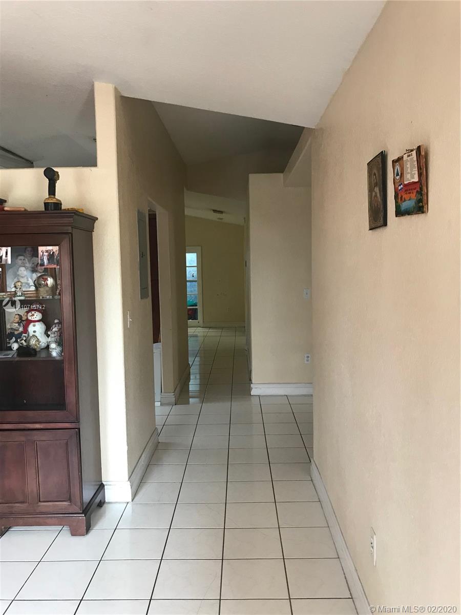 Hialeah, FL 33018,3519 W 72nd St