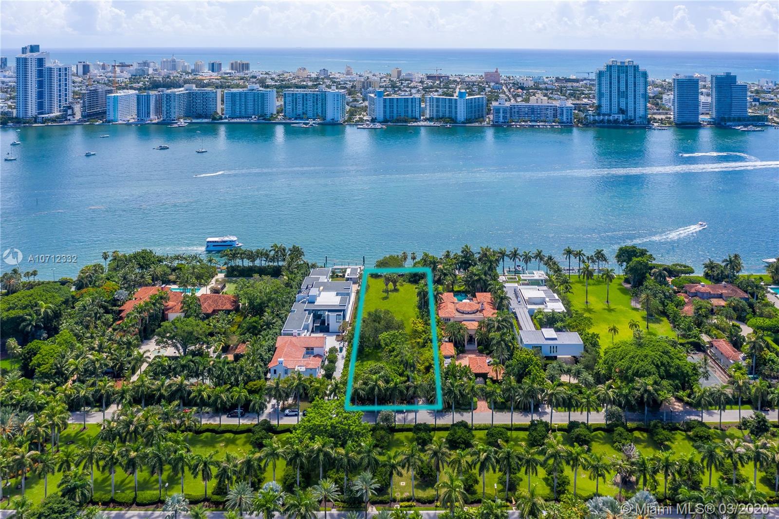 28 Star Island Dr, Miami Beach, FL 33139