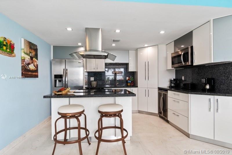 Hollywood, FL 33019,1701 S Ocean #303