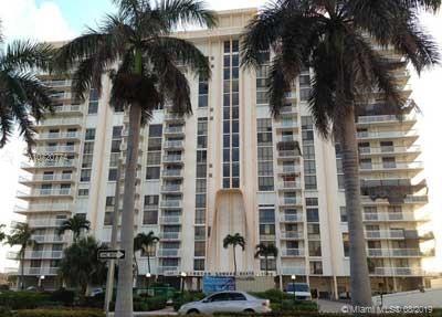 Hollywood, FL 33019,1500 S Ocean Dr #15E