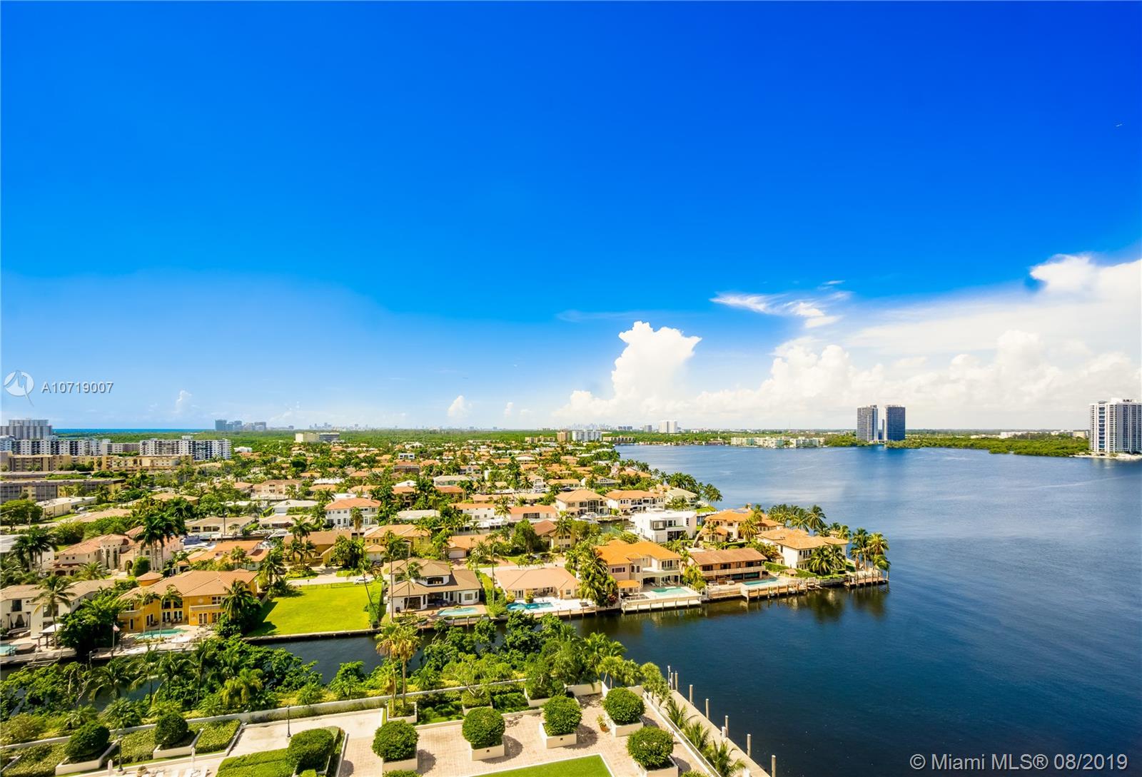 Aventura, FL 33160,1000 Island blvd #1606