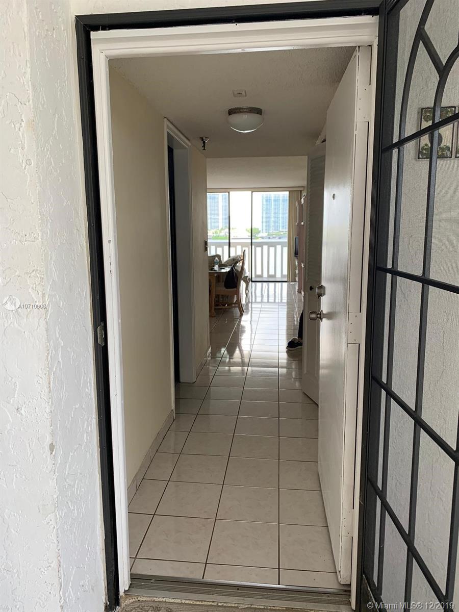 Sunny Isles Beach, FL 33160,17900 N Bay Road #602