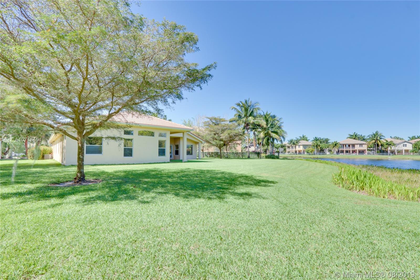 Boynton Beach, FL 33473,8677 Baystone Cove