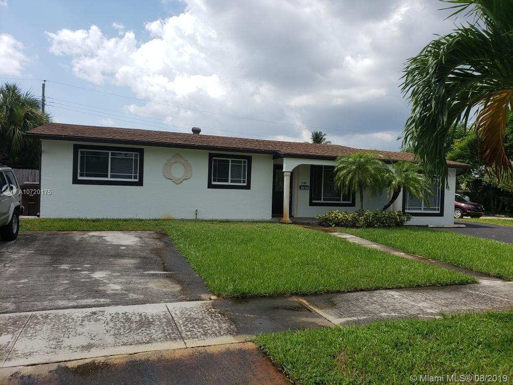 Hialeah, FL 33014,1298 W 80 St