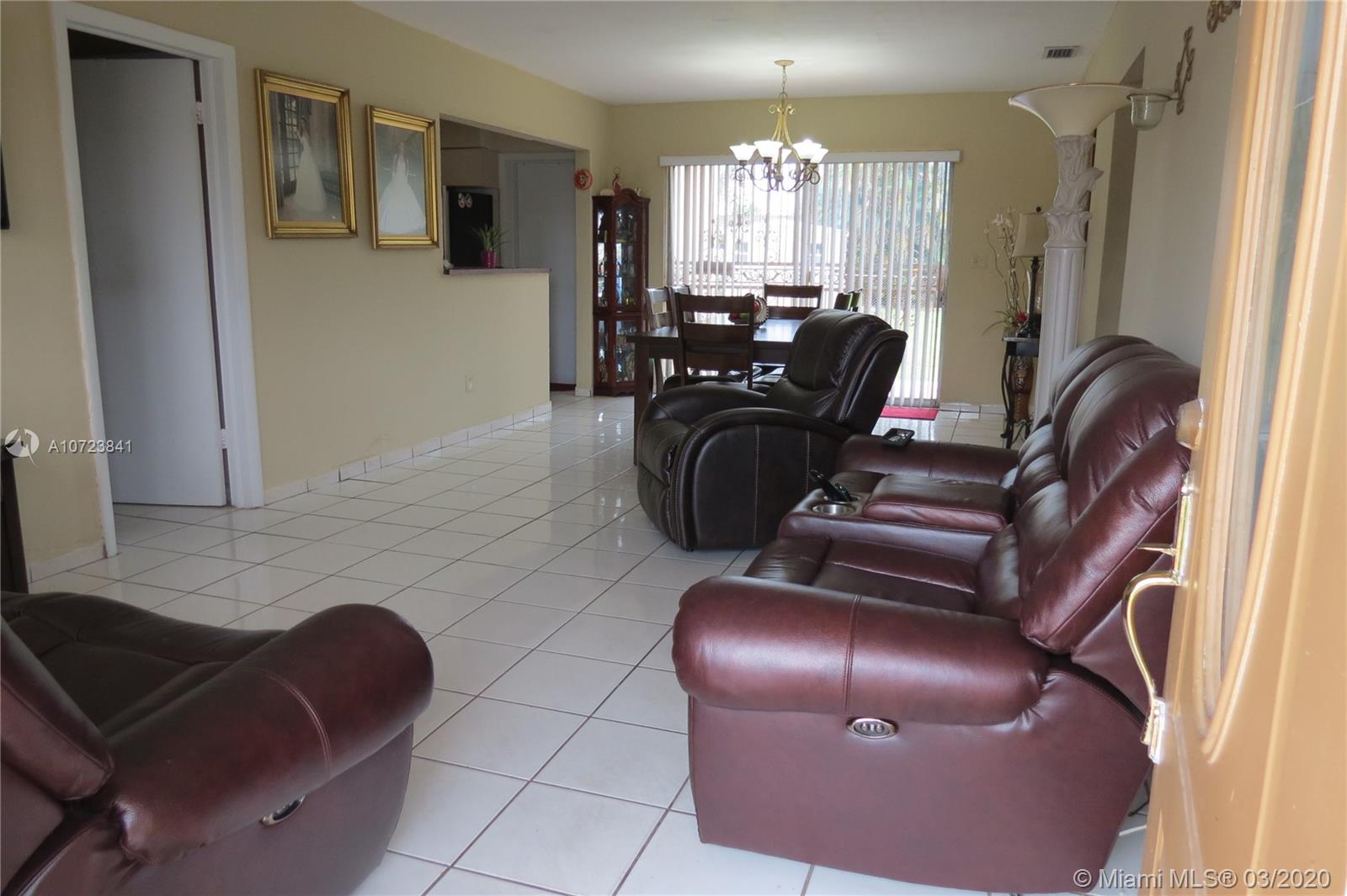 Hialeah, FL 33012,955 W 31st St