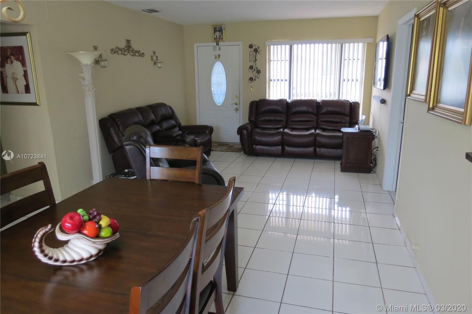 Hialeah, FL 33012,955 W 31st St