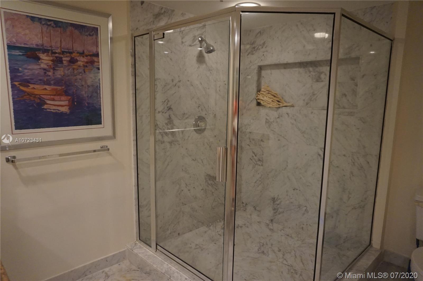 Sunny Isles Beach, FL 33160,16445 Collins Ave #BC-5