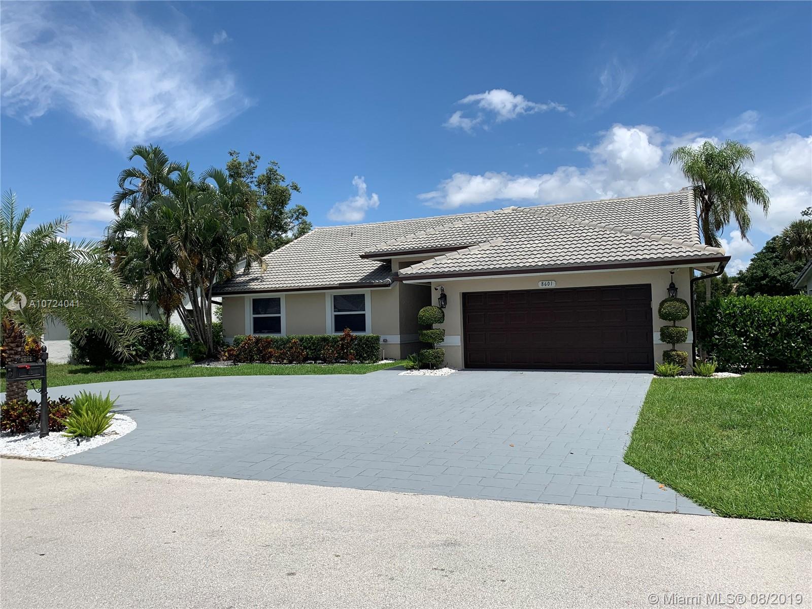 8601 NW 83rd St, Tamarac, FL 33321