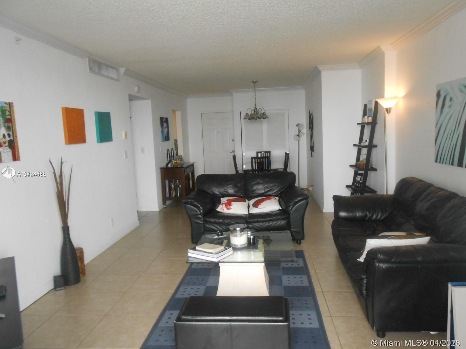 Hollywood, FL 33019,2501 S Ocean Dr #931