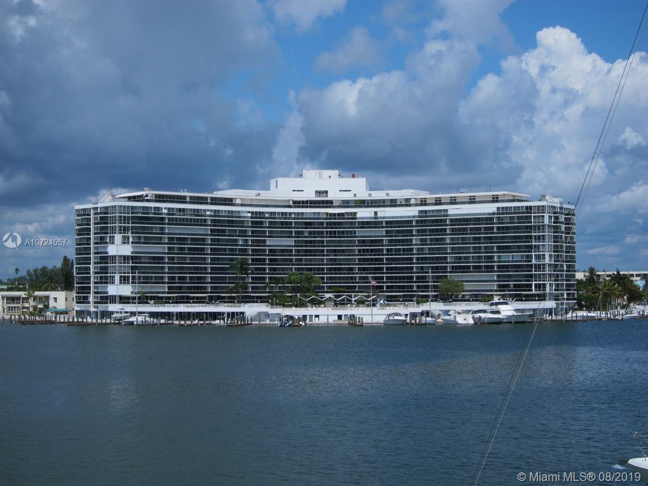 Miami Beach, FL 33141,900 Bay Dr #221